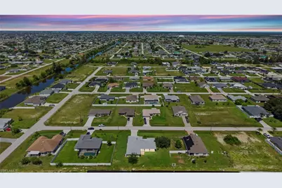 2021 NW Juanita Pl, Cape Coral, FL 33993 - Photo 43