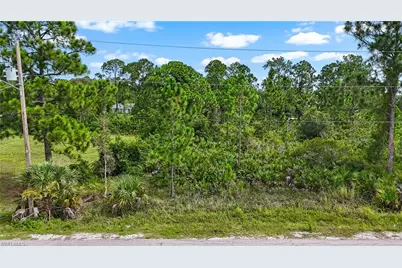 3216 31st St W, Lehigh Acres, FL 33971 - Photo 7