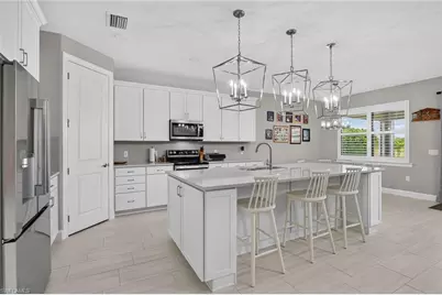 17624 Kinzie Ln, Estero, FL 33928 - Photo 3