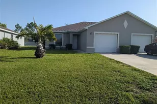 1935 NE 6th St, Cape Coral, FL 33909 - Photo 1