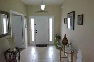 204 NW 11th St, Cape Coral, FL 33993 - Photo 7