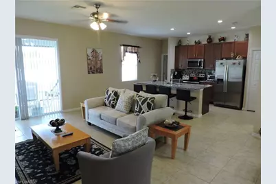 204 NW 11th St, Cape Coral, FL 33993 - Photo 11