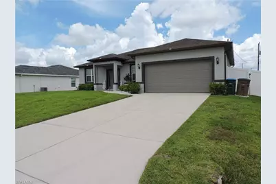 204 NW 11th St, Cape Coral, FL 33993 - Photo 3