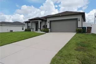 204 NW 11th St, Cape Coral, FL 33993 - Photo 3