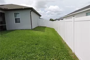 204 NW 11th St, Cape Coral, FL 33993 - Photo 37