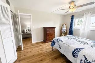 2079 Barkeley Ln, Fort Myers, FL 33907 - Photo 9