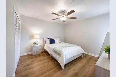 2079 Barkeley Ln #13, Fort Myers, FL 33907 - Photo 13