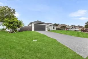 1414 NE 18th Ave, Cape Coral, FL 33909 - Photo 3
