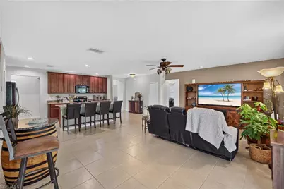 3409 SW 3rd St, Cape Coral, FL 33991 - Photo 9