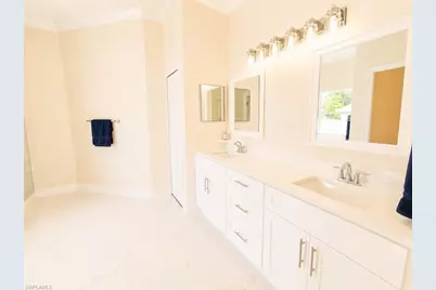 200 NW 7th Ter, Cape Coral, FL 33993 - Photo 17