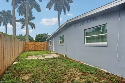 89 Cabana Ave, North Fort Myers, FL 33903 - Photo 23