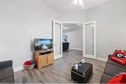 1110 NE 7th Pl, Cape Coral, FL 33909 - Photo 23