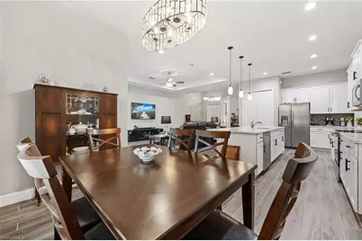 1110 NE 7th Pl, Cape Coral, FL 33909 - Photo 17