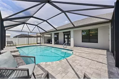 1110 NE 7th Pl, Cape Coral, FL 33909 - Photo 33