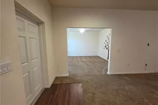 6004 Pecan Cir, Labelle, FL 33935 - Photo 3