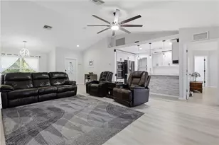 404 Parkdale Blvd, Lehigh Acres, FL 33974 - Photo 17