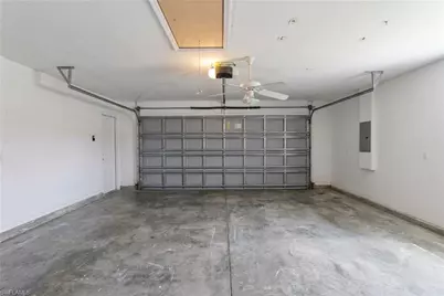 404 Parkdale Blvd, Lehigh Acres, FL 33974 - Photo 25