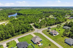 404 Parkdale Blvd, Lehigh Acres, FL 33974 - Photo 43