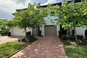 1425 Weeping Willow Ct, Cape Coral, FL 33909 - Photo 1