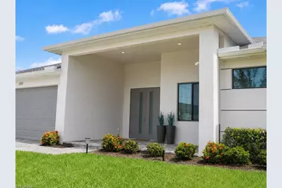 2019 SW 28th Ln, Cape Coral, FL 33914 - Photo 3