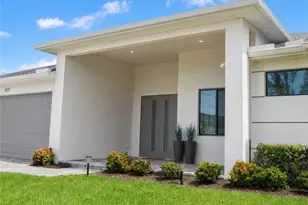 2019 SW 28th Ln, Cape Coral, FL 33914 - Photo 3