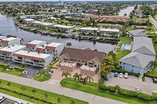 4206 SE 20th Pl, Cape Coral, FL 33904 - Photo 9