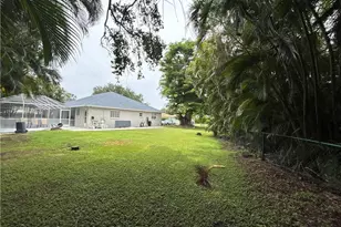 11670 Pine Hammock Cir, Fort Myers, FL 33919 - Photo 35