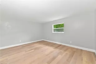 903 SE 20th Ct, Cape Coral, FL 33990 - Photo 27