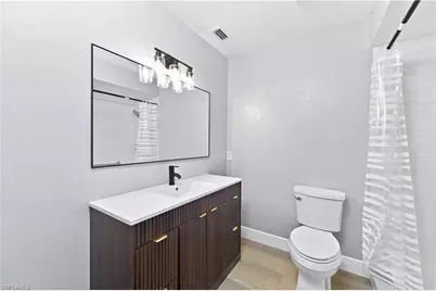 903 SE 20th Ct, Cape Coral, FL 33990 - Photo 25