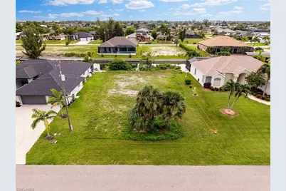 1729 SW 29th Ter, Cape Coral, FL 33914 - Photo 13