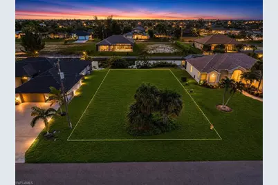 1729 SW 29th Ter, Cape Coral, FL 33914 - Photo 1