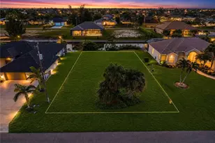 1729 SW 29th Terrace, Cape Coral, FL 33914 - Photo 1