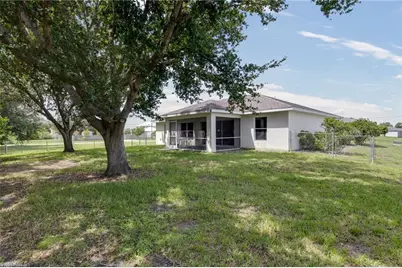 459 NE 3rd Ave, Cape Coral, FL 33909 - Photo 19