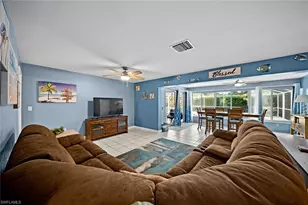 224 SE 43rd Terrace, Cape Coral, FL 33904 - Photo 7