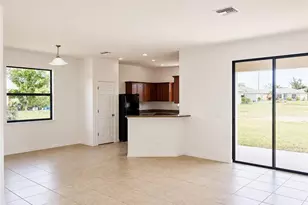 705 SW 23rd Terrace, Cape Coral, FL 33991 - Photo 3