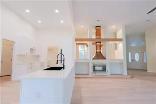 15200 Sweetwater Ct, Fort Myers, FL 33912 - Photo 9