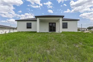 4002 9th St SW, Lehigh Acres, FL 33976 - Photo 11