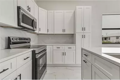 4002 9th St SW, Lehigh Acres, FL 33976 - Photo 33