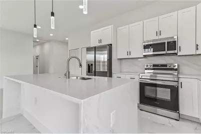 4002 9th St SW, Lehigh Acres, FL 33976 - Photo 31