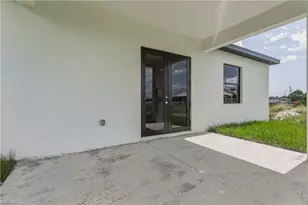 4002 9th St SW, Lehigh Acres, FL 33976 - Photo 5