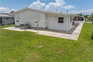 9270 Desoto Dr, North Fort Myers, FL 33903 - Photo 29