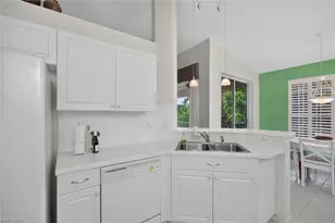 15161 Royal Windsor Ln, Fort Myers, FL 33919 - Photo 17
