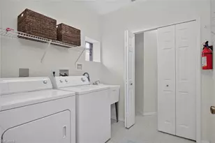 15161 Royal Windsor Ln, Fort Myers, FL 33919 - Photo 37