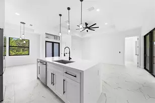 2604 27th St W, Lehigh Acres, FL 33971 - Photo 7