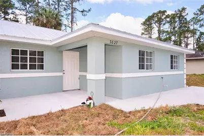 3825/3827 Hollycrest St, Fort Myers, FL 33905 - Photo 5