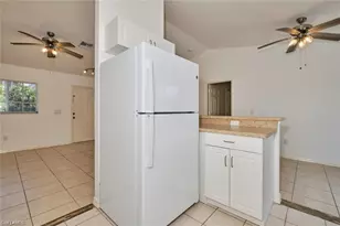 3825/3827 Hollycrest St, Fort Myers, FL 33905 - Photo 19