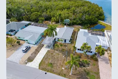455 Donora Blvd, Fort Myers Beach, FL 33931 - Photo 29