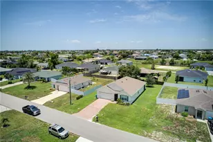 919 NE 11th St, Cape Coral, FL 33909 - Photo 41