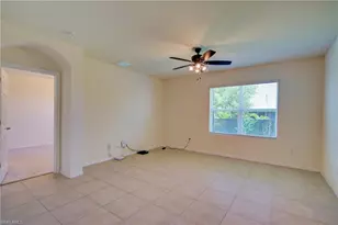 919 NE 11th St, Cape Coral, FL 33909 - Photo 15