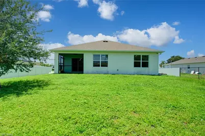 919 NE 11th St, Cape Coral, FL 33909 - Photo 39